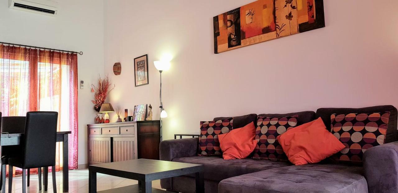 Maison Avec Jardin Au Calme La Crau Exteriér fotografie
